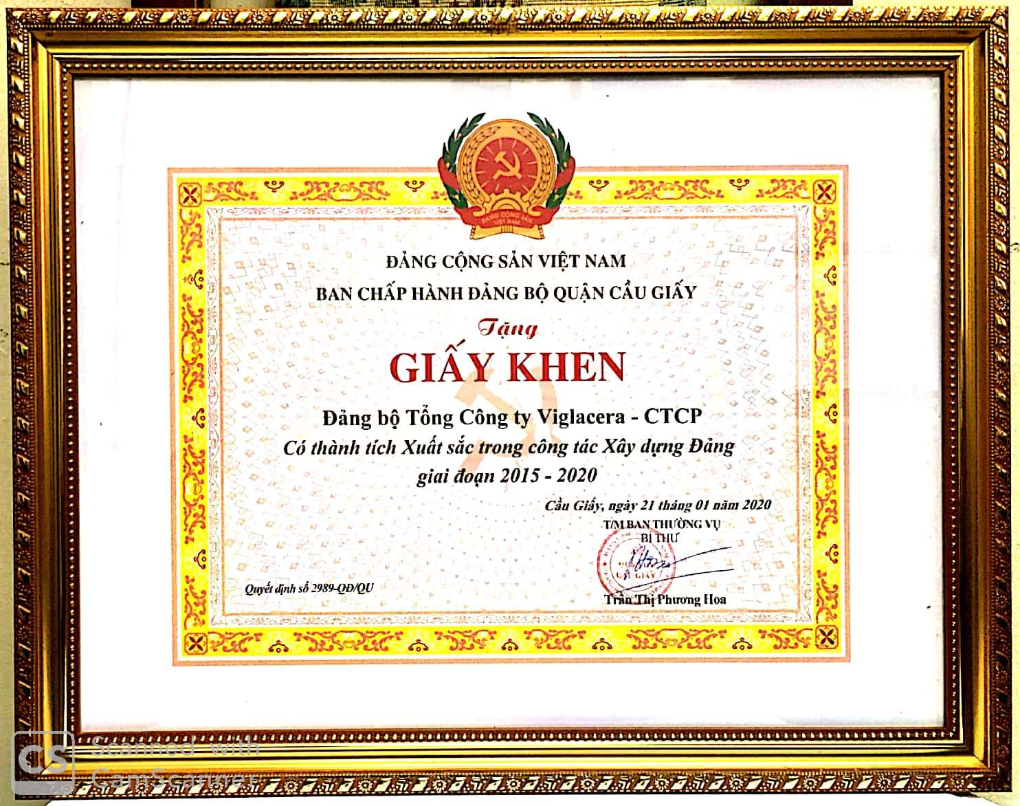 Tự hào 90 năm Đảng Cộng sản Việt Nam - Đảng Bộ Tổng Công ty Viglacera – CTCP được tặng Giấy khen vì những thành tích xuất sắc trong công tác xây dựng đảng giai đoạn 2015-2020.